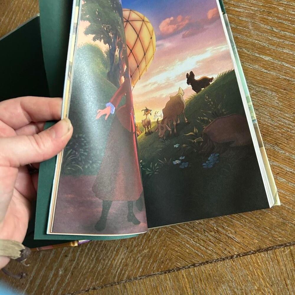 Disney multi Books - Picture 7 of 8